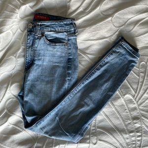 GUESS Skinny jeans